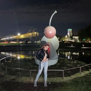 Meet your Posher, Anabel